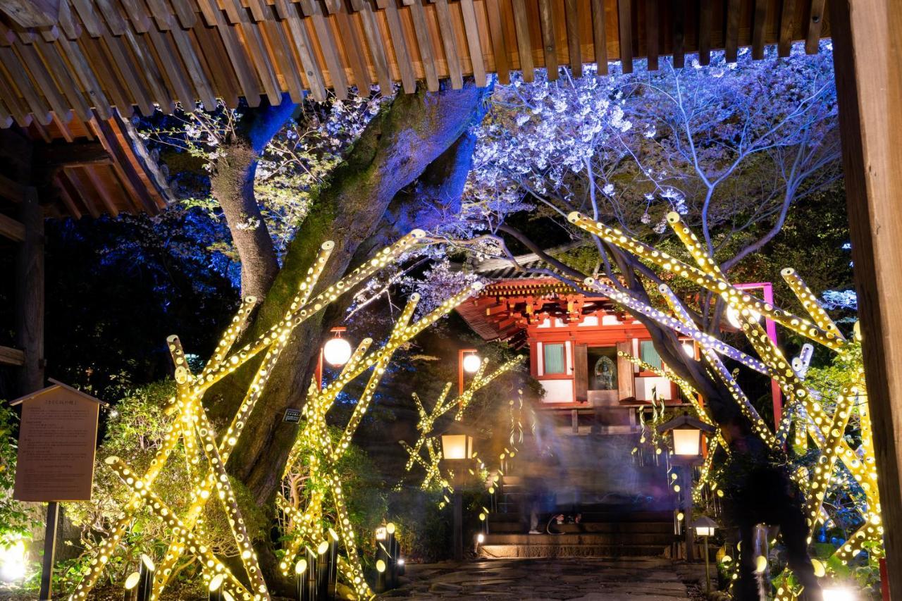 Grand Prince Hotel Takanawa Prefektura Tokio Exteriér fotografie Illumination of the shrine